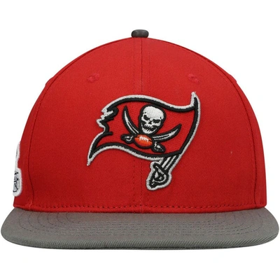 Shop Pro Standard Red/pewter Tampa Bay Buccaneers 2tone Snapback Hat