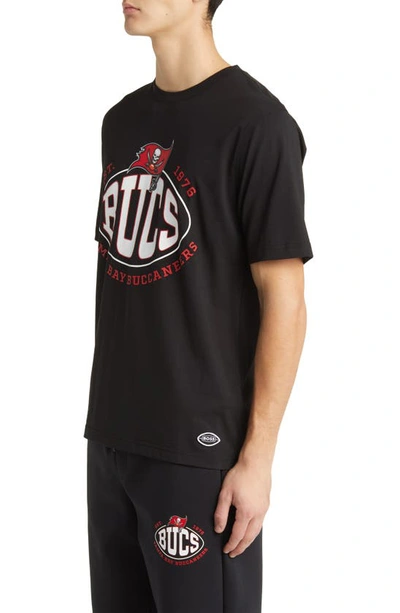 Shop Hugo Boss Boss X Nfl Stretch Cotton Graphic T-shirt In Tampa Bay Buccaneers Black