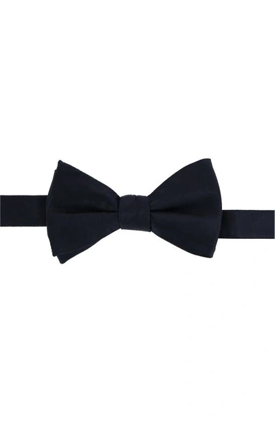 Shop Trafalgar Sutton Pre-tied Silk Bow Tie In Black