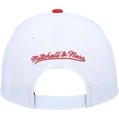 Shop Mitchell & Ness White/red Seattle Supersonics Hardwood Classics Core 2-tone 2.0 Pro Snapback Hat