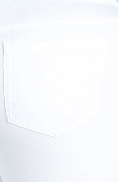 Two By Vince Camuto Straight Leg Jeans In Ultra White In Ultra White