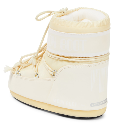 Shop Moon Boot Icon Low Snow Boots In White