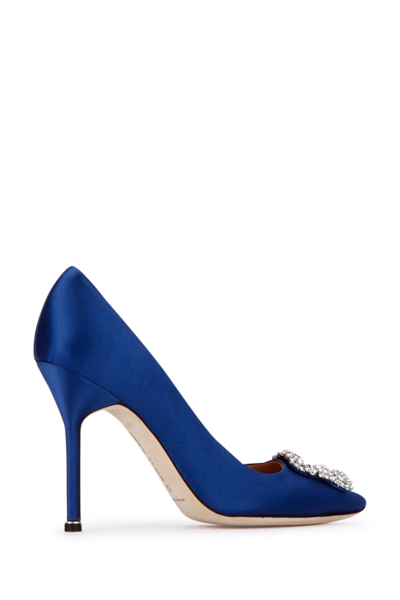 Manolo Blahnik Hangisi 90 Satin Pumps With Fmc Crystal Buckle