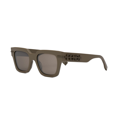 Shop Fendi Fe40078i 46e Sunglasses In Marrone