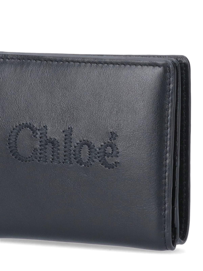 Chloé Sense Compact Wallet In Black