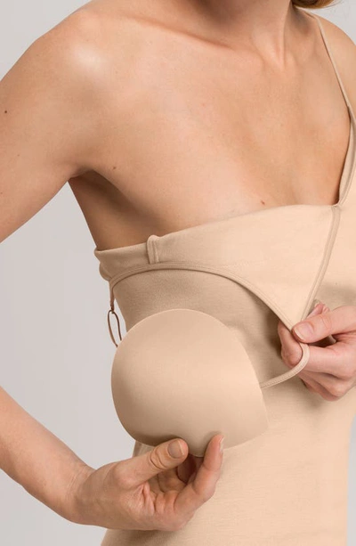 Hanro Seamless Padded Cotton Camisole In Beige