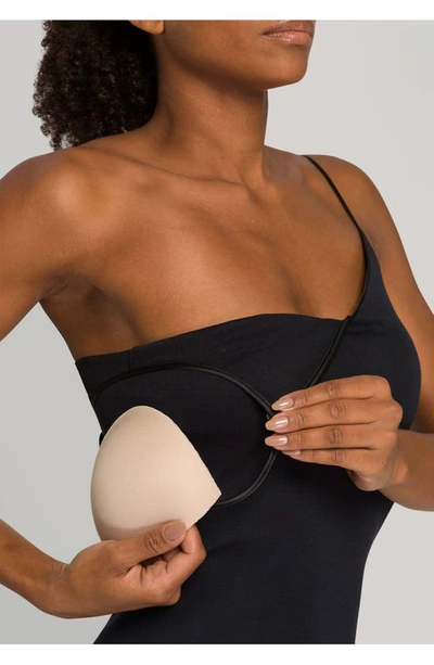 Hanro Cotton Seamless V-neck Spaghetti Camisole In Black