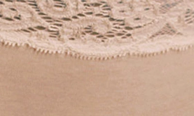Hanro Moments High-cut Briefs In Skin
