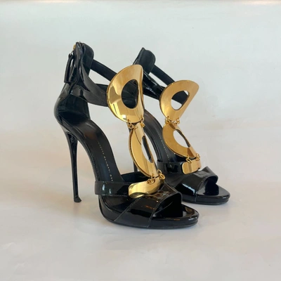 Pre-owned Giuseppe Zanotti Black Leather With Gold Ring Sandal Heels, 39