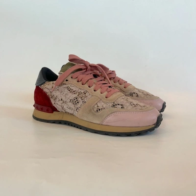 Pre-owned Valentino Garavani Valentino Red/ Pink Macramé Lace Sneakers, 38