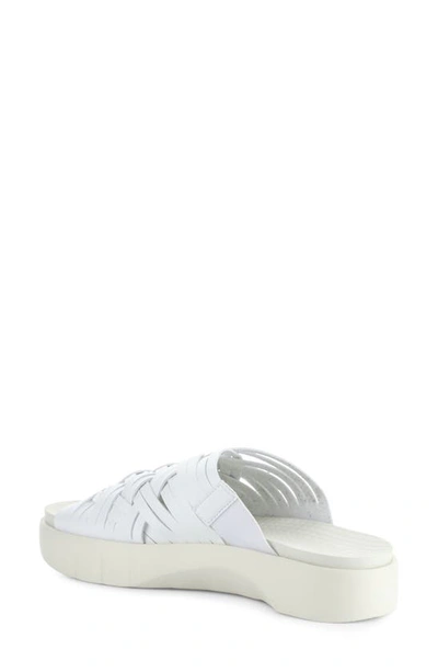 Bos. & Co. Rised Strappy Slide Sandal In White Leader