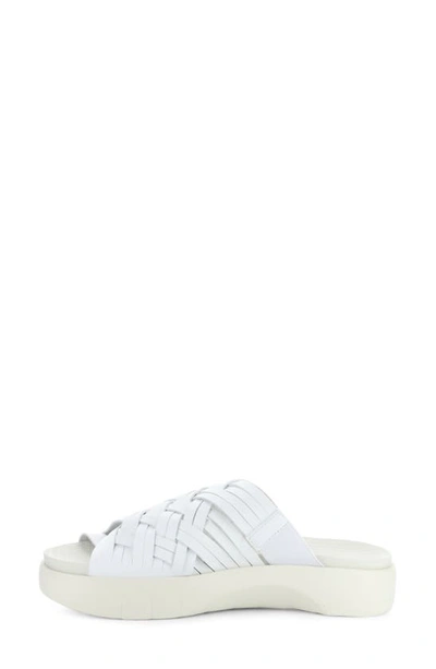 Bos. & Co. Rised Strappy Slide Sandal In White Leader