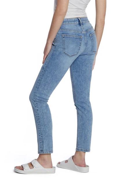 Shop Hint Of Blu Kind Ankle Skinny Jeans In Bubble Blue