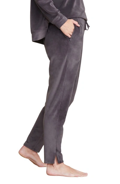 Shop Barefoot Dreams Luxechic® Skinny Zip Pants In Carbon