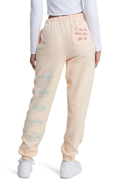 Boys Lie I Am Not Where You Left Me Sweatpants In Peach