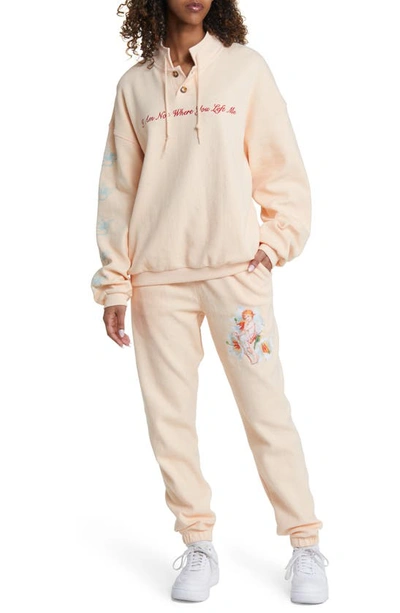 Boys Lie I Am Not Where You Left Me Sweatpants In Peach