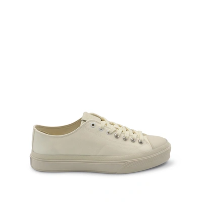 Shop Givenchy City Low Sneaker