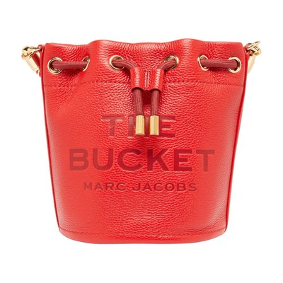 Shop Marc Jacobs The Bucket Bag In True_red