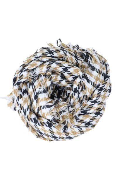Nicoletta Rosi Houndstooth Check Yarn Dyed Fringe Scarf In Natural