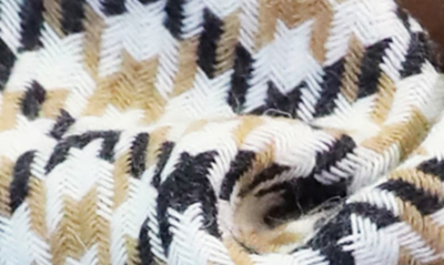 Nicoletta Rosi Houndstooth Check Yarn Dyed Fringe Scarf In Natural