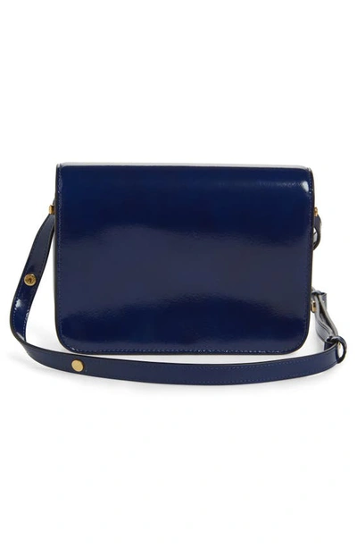 Shop Tory Burch Robinson Spazzolato Leather Shoulder Bag In Royal Navy