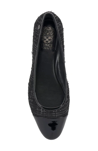 Shop Vince Camuto Minndy Flat In Black Multi