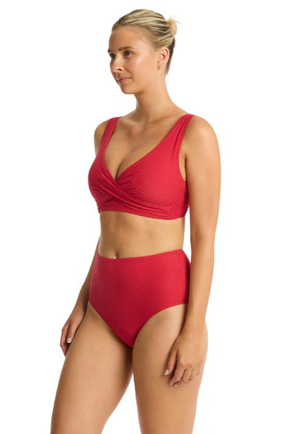 Sea Level Cross Front Multifit Bikini Top In Red