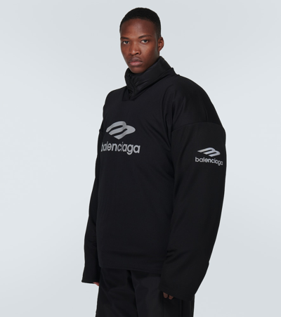 Shop Balenciaga 3b Sports Icon Oversized Top In Black