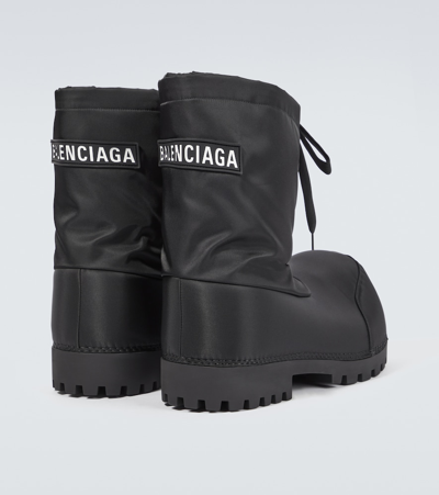 Balenciaga Logo Patch Alaska Ankle Boots In Black
