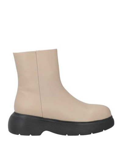 Shop Bibi Lou Woman Ankle Boots Beige Size 8 Soft Leather