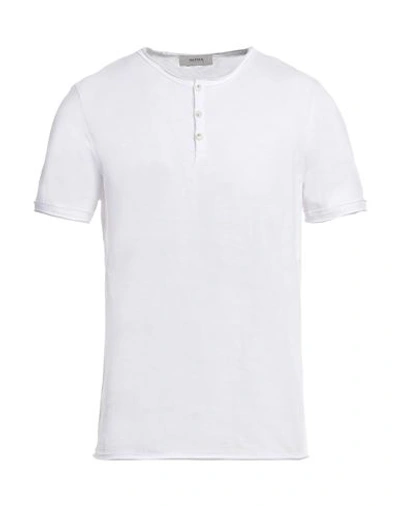 Shop Alpha Studio Man T-shirt White Size 40 Cotton