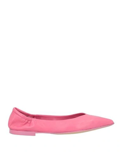 Shop Pomme D'or Woman Ballet Flats Pink Size 8 Soft Leather