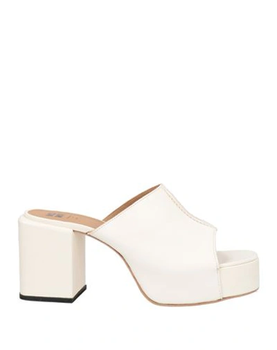 Shop Moma Woman Sandals Off White Size 8 Leather