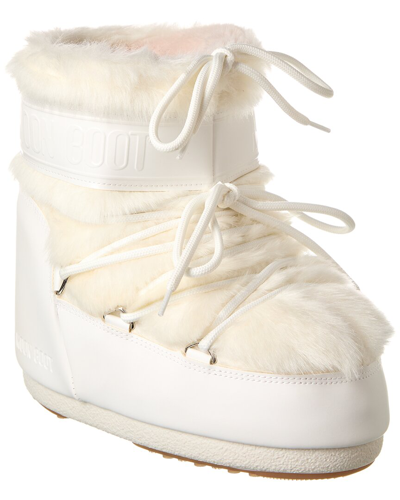 Shop Moon Boot ® Icon Low Boot In White