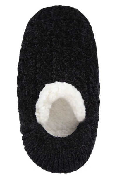 Memoi Cable Chenille Fleece Lined Slipper Socks In Black