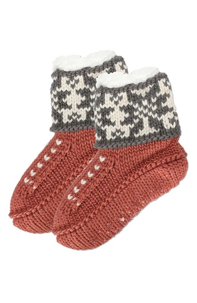 Memoi Snowflake Border Faux Shearling Slipper Socks In Deep Mauve