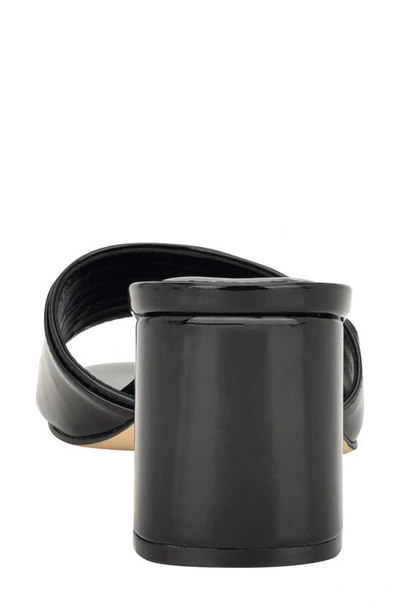 Guess Gallai Slide Sandal In Black 002