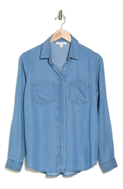 Shop Beachlunchlounge Vicky Chest Pocket Split Back Chambray Shirt In Medium Blue