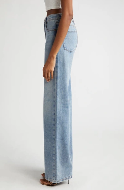Alice And Olivia Ernie Buckled Low-rise Wide-leg Jeans In Sadie Lt Vintage Blue