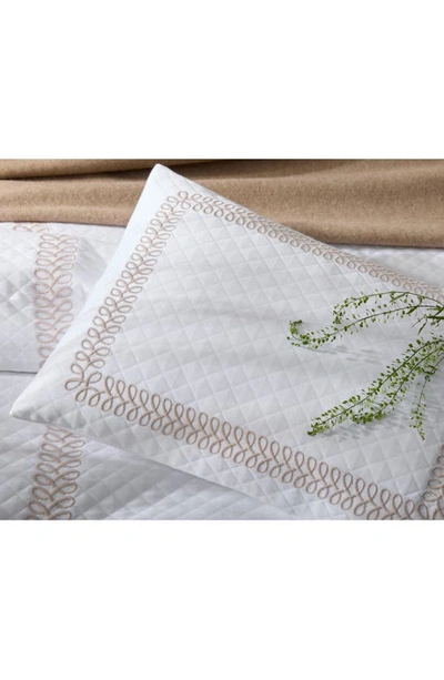 Matouk Astor Braid Matelassé Coverlet In Lemon