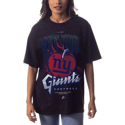 Shop The Wild Collective Unisex  Black New York Giants Tour Band T-shirt
