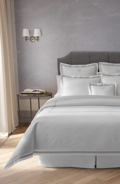 Matouk Ambrose 600 Thread Count Cotton Sateen Duvet Cover In Bone/ Bone