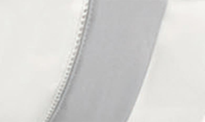 Matouk Ambrose Set Of 2 600 Thread Count Egyptian Cotton Pillowcases In Bone/ Silver