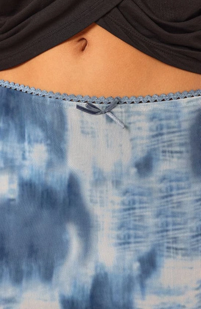 Noisy May Lucia Printed Mesh Maxi Skirt In Bright White Aop Blu