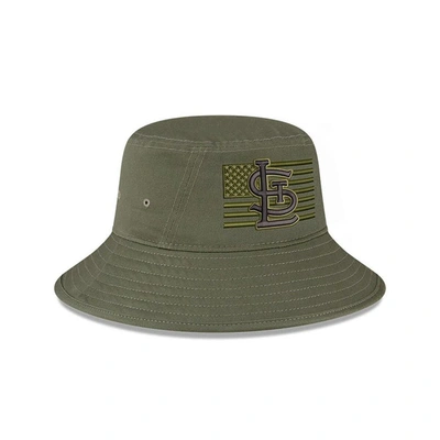 Shop New Era Green St. Louis Cardinals 2023 Armed Forces Day Bucket Hat