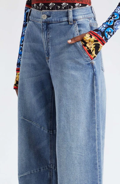 Shop Alice And Olivia Parker Wide Leg Jeans In Avery Blue