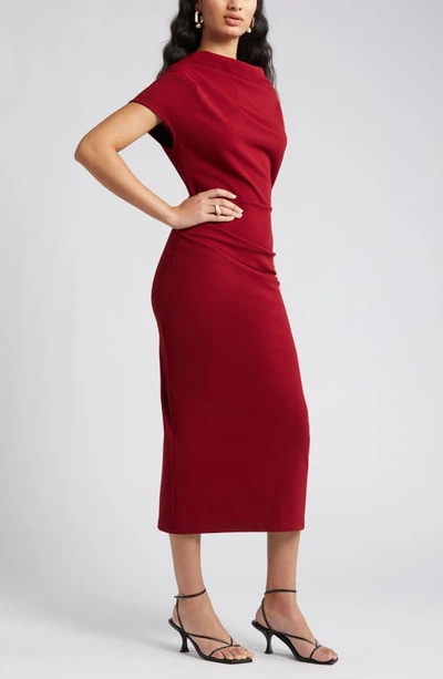 Nikki Lund Marilyn Ruched Knit Dress In Burgundy