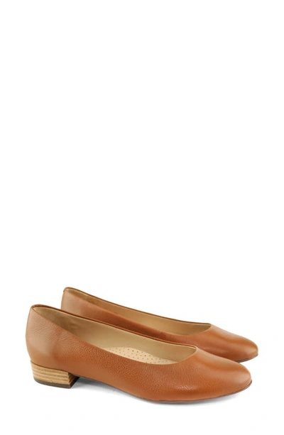 Marc Joseph New York Ferris Flat In Cognac Napa Soft