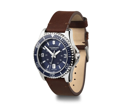 Pre-owned Victorinox Swiss Army Men's Maverick 43mm Watch, Blue W/ Leather Strap - 241863