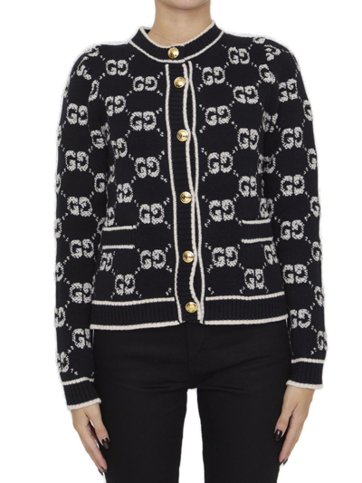 Shop Gucci Gg Jacquard Knitted Cardigan In Multi